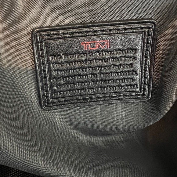 Tumi Alpha Corporate Weekender Travel Duffle Duffel Bag Nylon Black - Picture 11 of 15